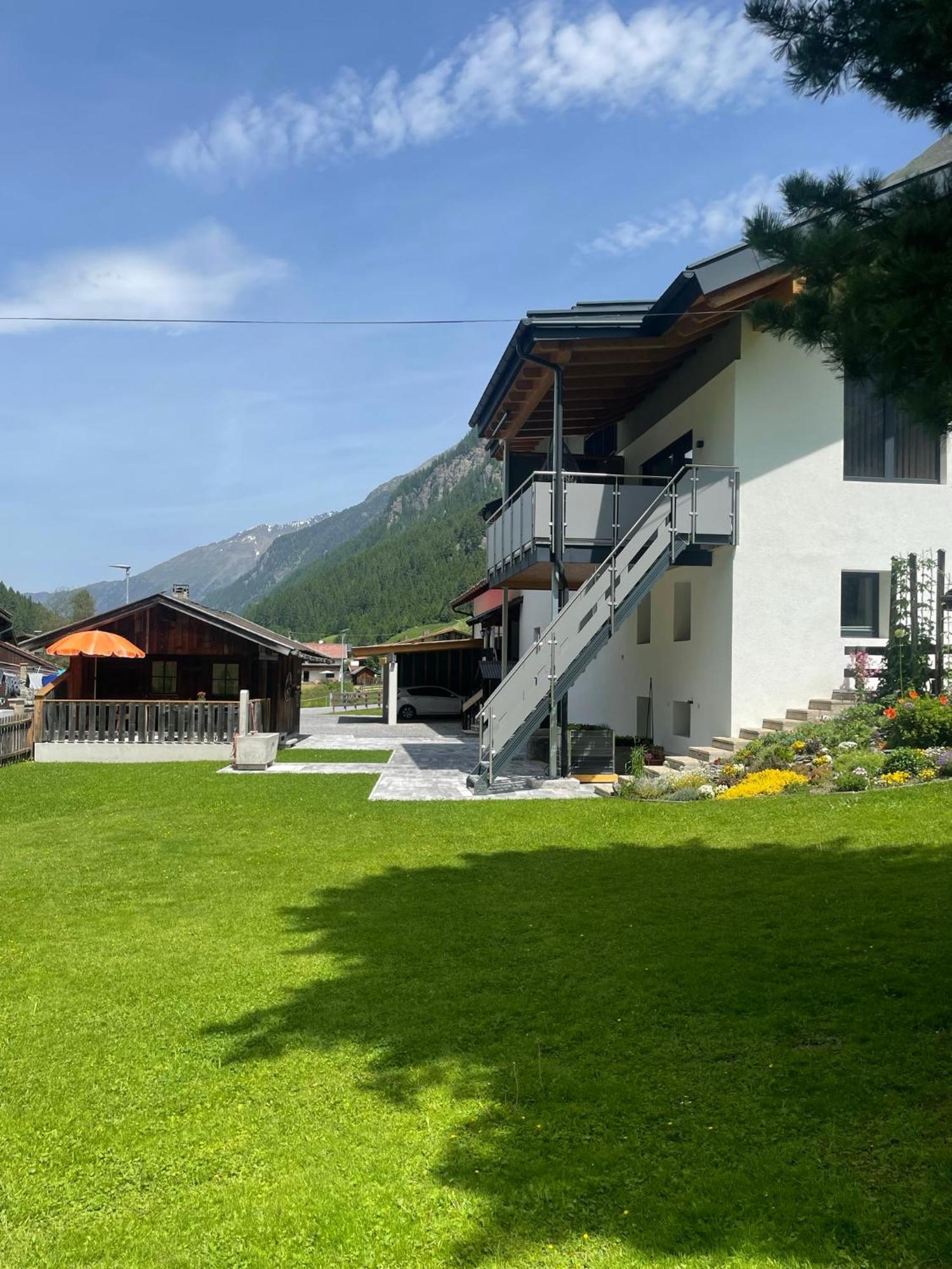 Apart Luibisblick Sankt Leonhard im Pitztal Luaran gambar
